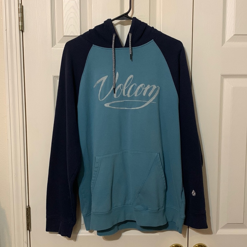 Volcom hoodie